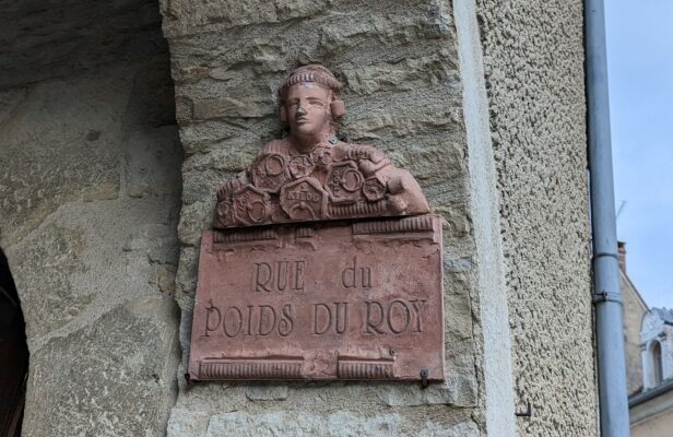 photo du nom de la rue "Rue du poids du Roy"